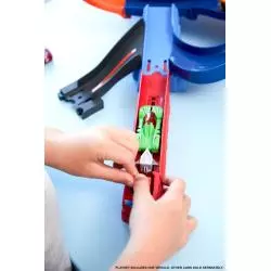 HOT WHEELS TOR UCIECZKA Z WULKANU + AUTKO 5+ - Mattel