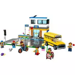 DZIEŃ W SZKOLE LEGO CITY 60329 - Lego