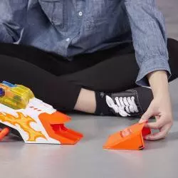 NERF NITRO DOUBLECLUTCH INFERNO PODWÓJNA WYRZUTNIA SAMOCHODZIKÓW 5+ - Hasbro