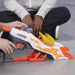 NERF NITRO DOUBLECLUTCH INFERNO PODWÓJNA WYRZUTNIA SAMOCHODZIKÓW 5+ - Hasbro