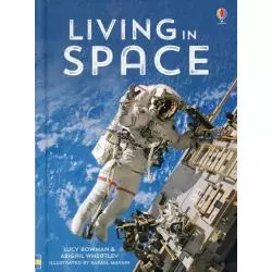 LIVING IN SPACE - Usborne