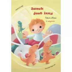 JANEK JEST INNY
