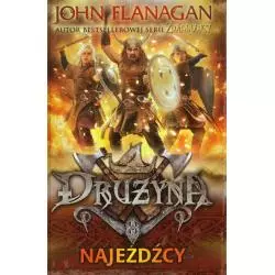 NAJEŹDŹCY. DRUŻYNA