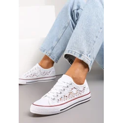 TRAMPKI Z KRÓTKĄ AŻUROWĄ CHOLEWKĄ ROZMIAR 40