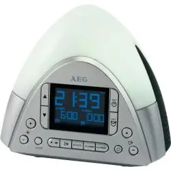 RADIOBUDZIK Z FUNKCJĄ LAMPKI NOCNEJ, ŚCIEMNIACZEM I PODWÓJNYM ALARMEM – RADIO UKF, ZEGAR 24H, SLEEP TIMER AEG SRC 4113