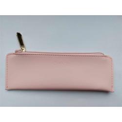 PIÓRNIK NA DŁUGOPISY JASNY RÓŻ