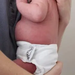 PIELUSZKI WIELORAZOWE DLA NOWORODKÓW CLOSE POP-IN NEWBORN 0+