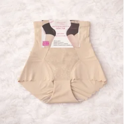 MAJTKI WYSZCZUPLAJĄCE DAMSKIE BEŻOWE ROZMIAR 2XL