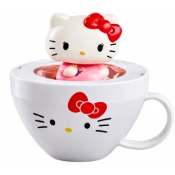 HELLO KITTY FILIŻANKA Z PACHNĄCĄ FIGURKĄ SQUISHY 3+